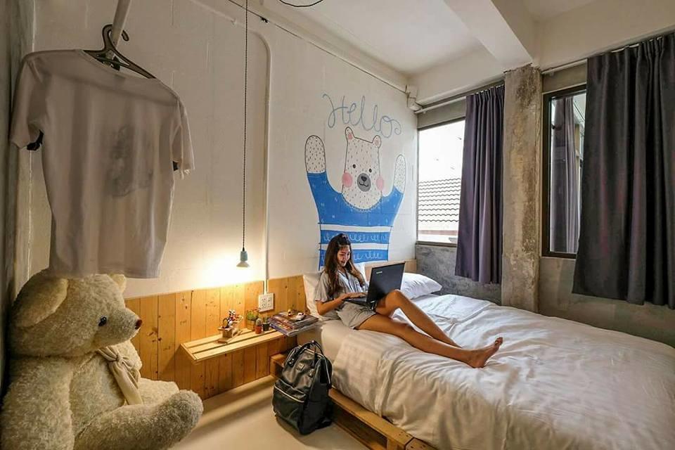 Pastelhouse Hostel (Adults Only) 방콕 외부 사진